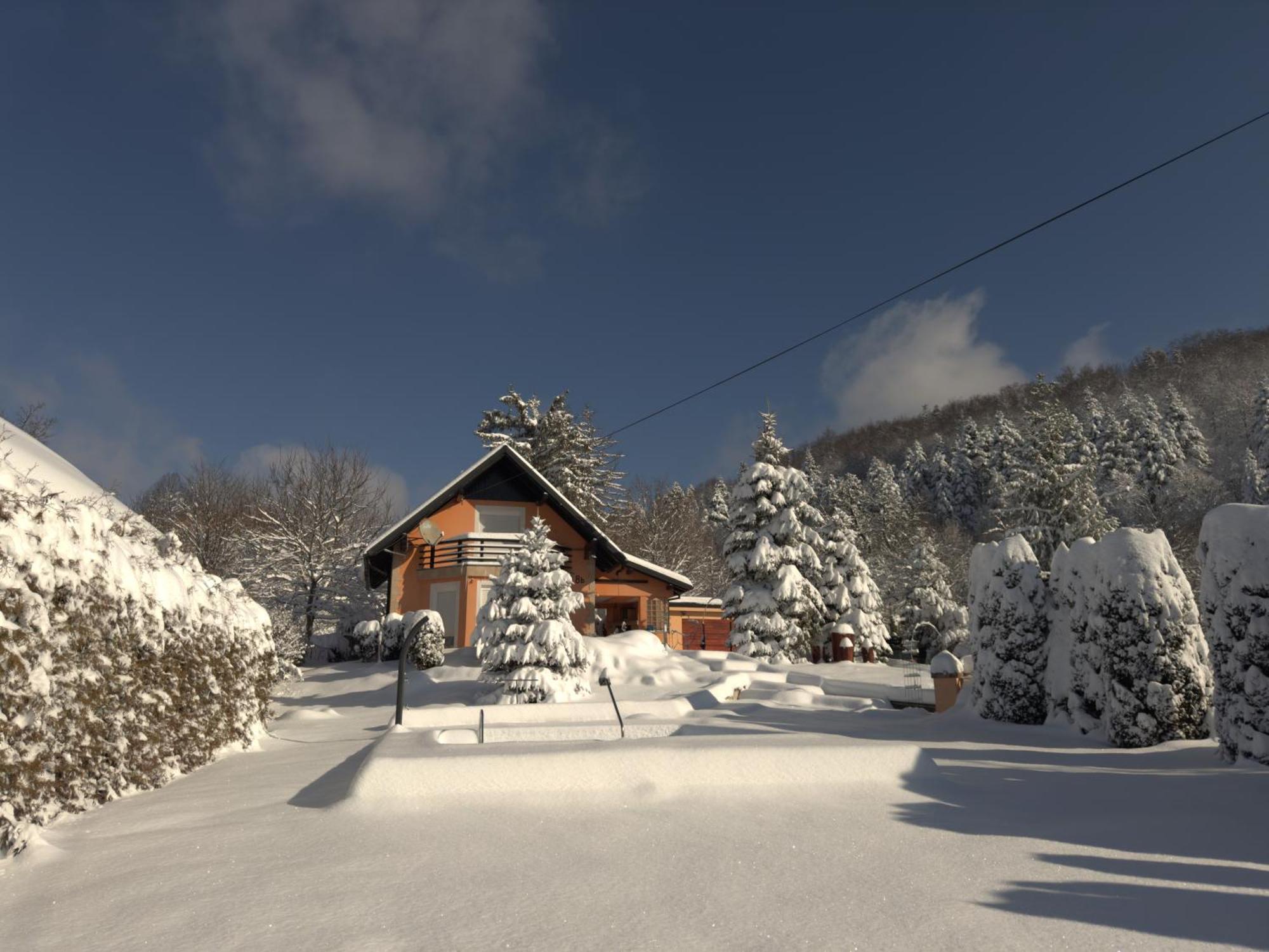 Villa Tratea - With A Heated Pool Tomici Exterior photo